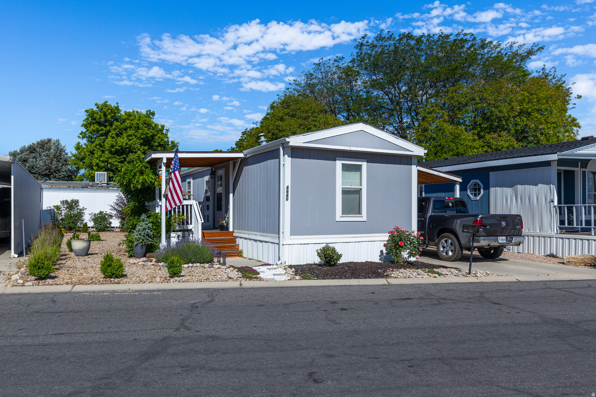 MAJESTIC MEADOWS - Residential