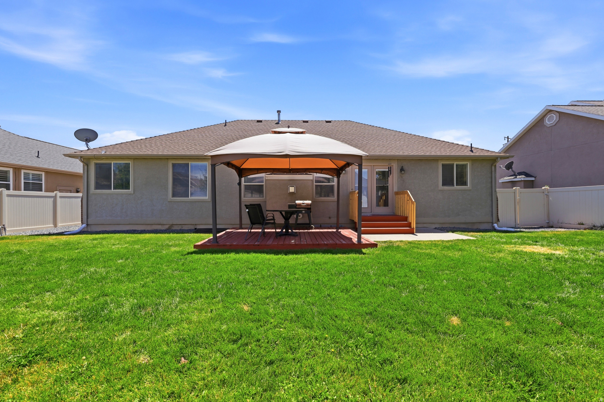 RIVER GLEN - Residential