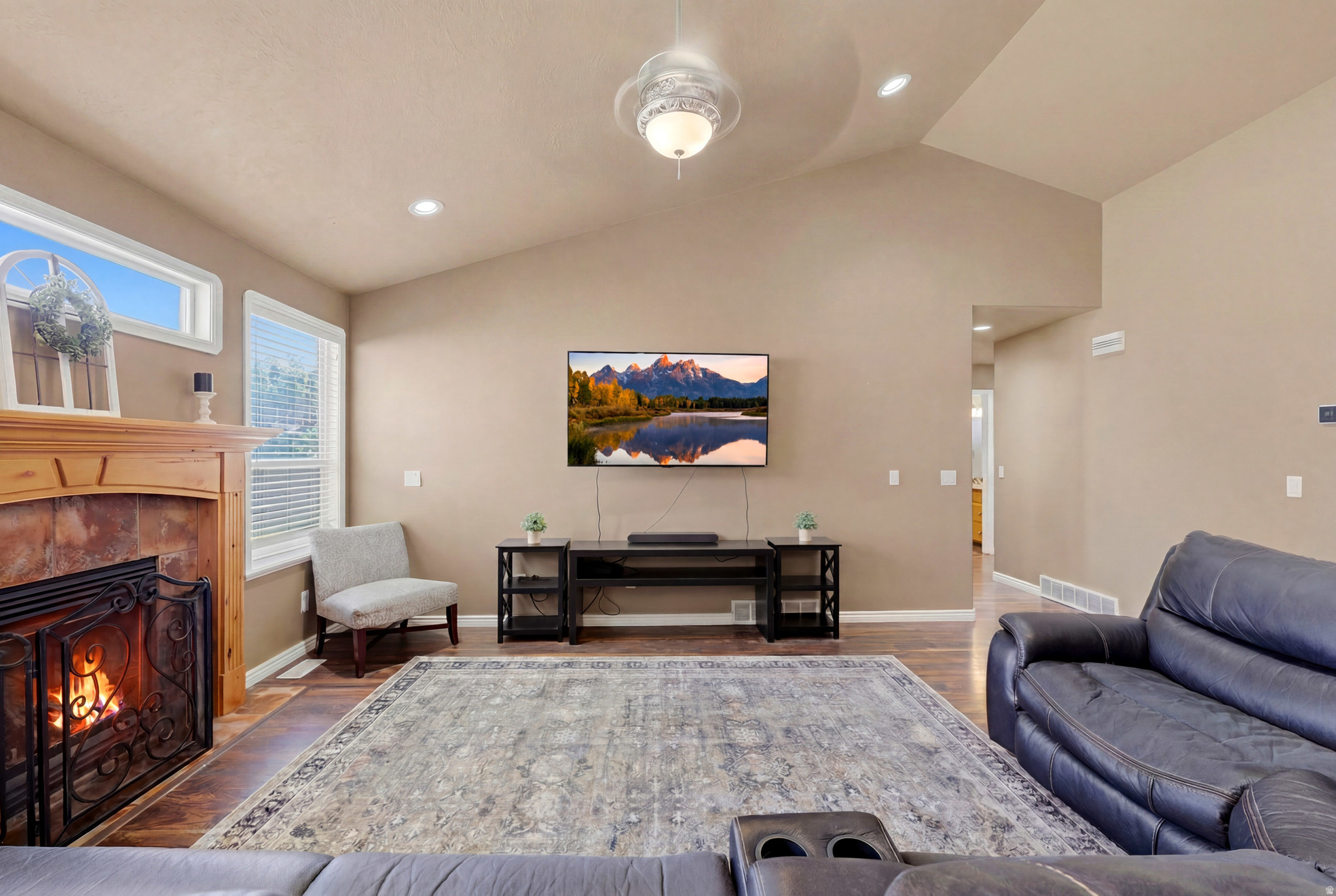 RIVER GLEN - Residential