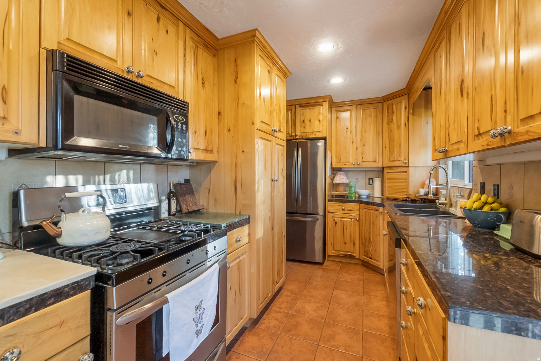 STEFFENSEN HEIGHTS S - Residential