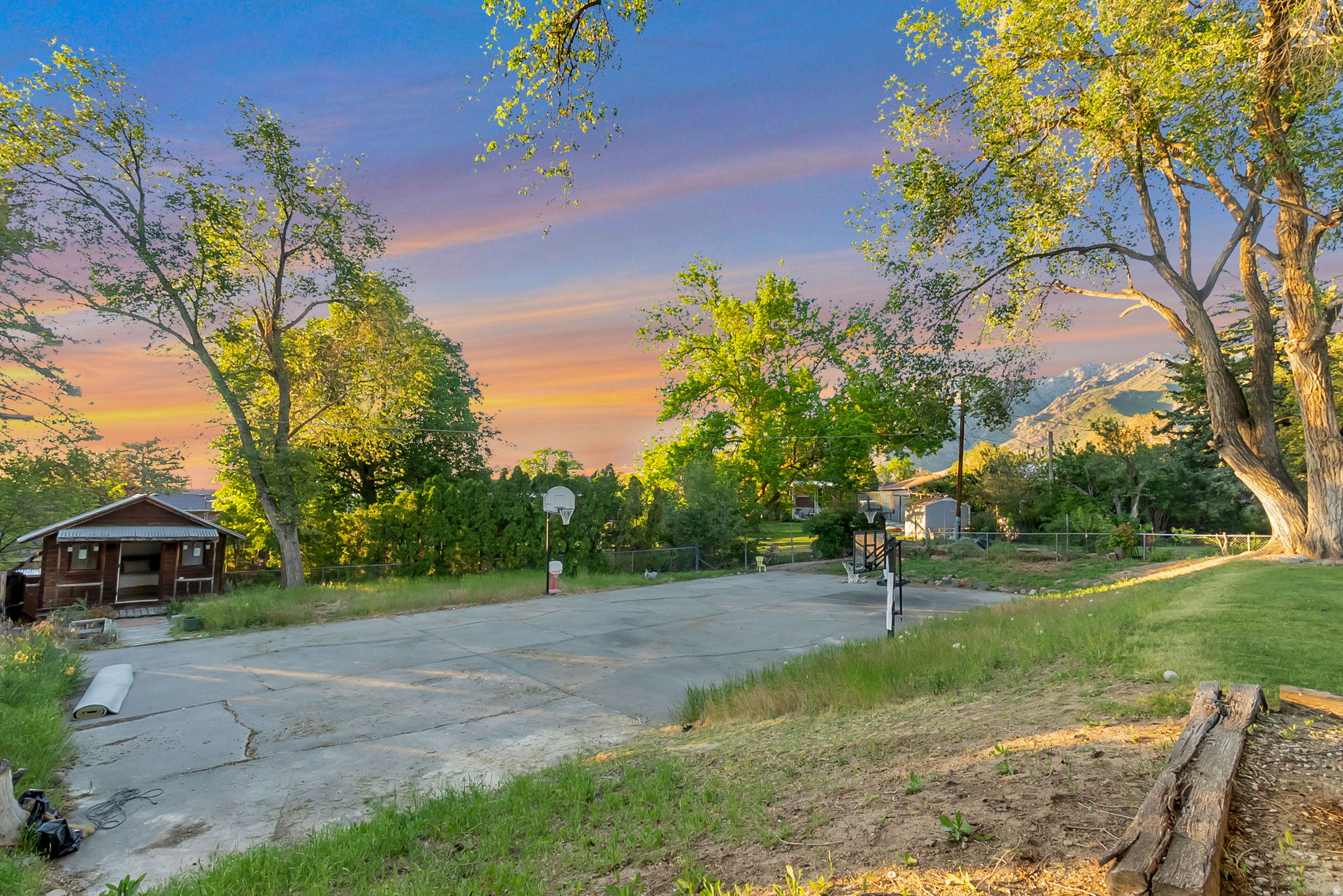 STEFFENSEN HEIGHTS S - Residential