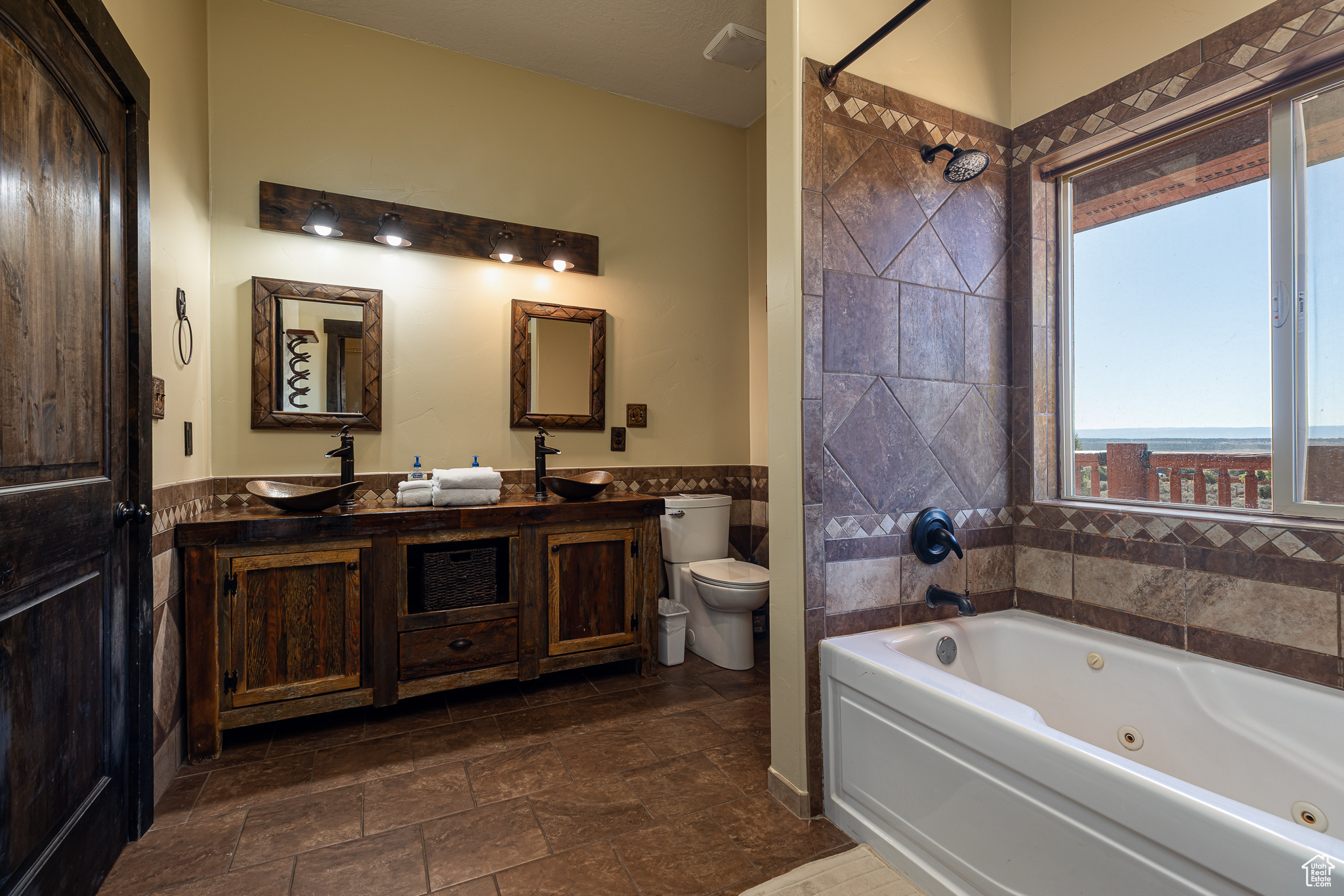 VERMILION CLIFF ESTATES - Residential