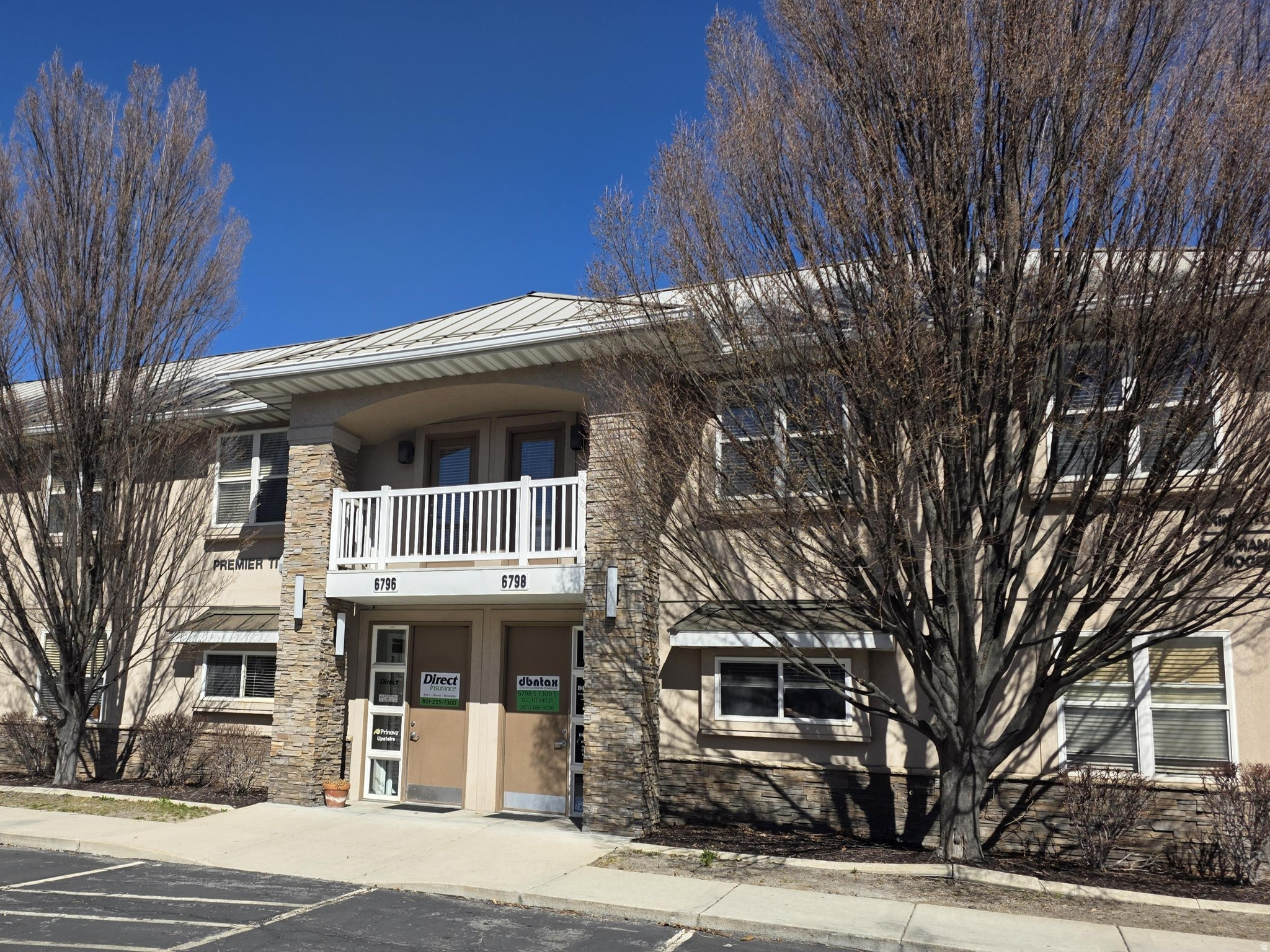 Office condo for sale as investment OR lease main floor unit (875 sf) with reception area, two offices, conference room, and restroom. Upstairs unit has a long-term tenant. Close to retail and I-215. Lots of parking, the entire parking lot is scheduled to be completely redone and sellers have paid the parking lot assessment in full. One member of the LLC that owns the property is a licensed real estate agent. Occupied, must call agent for appointment to show.