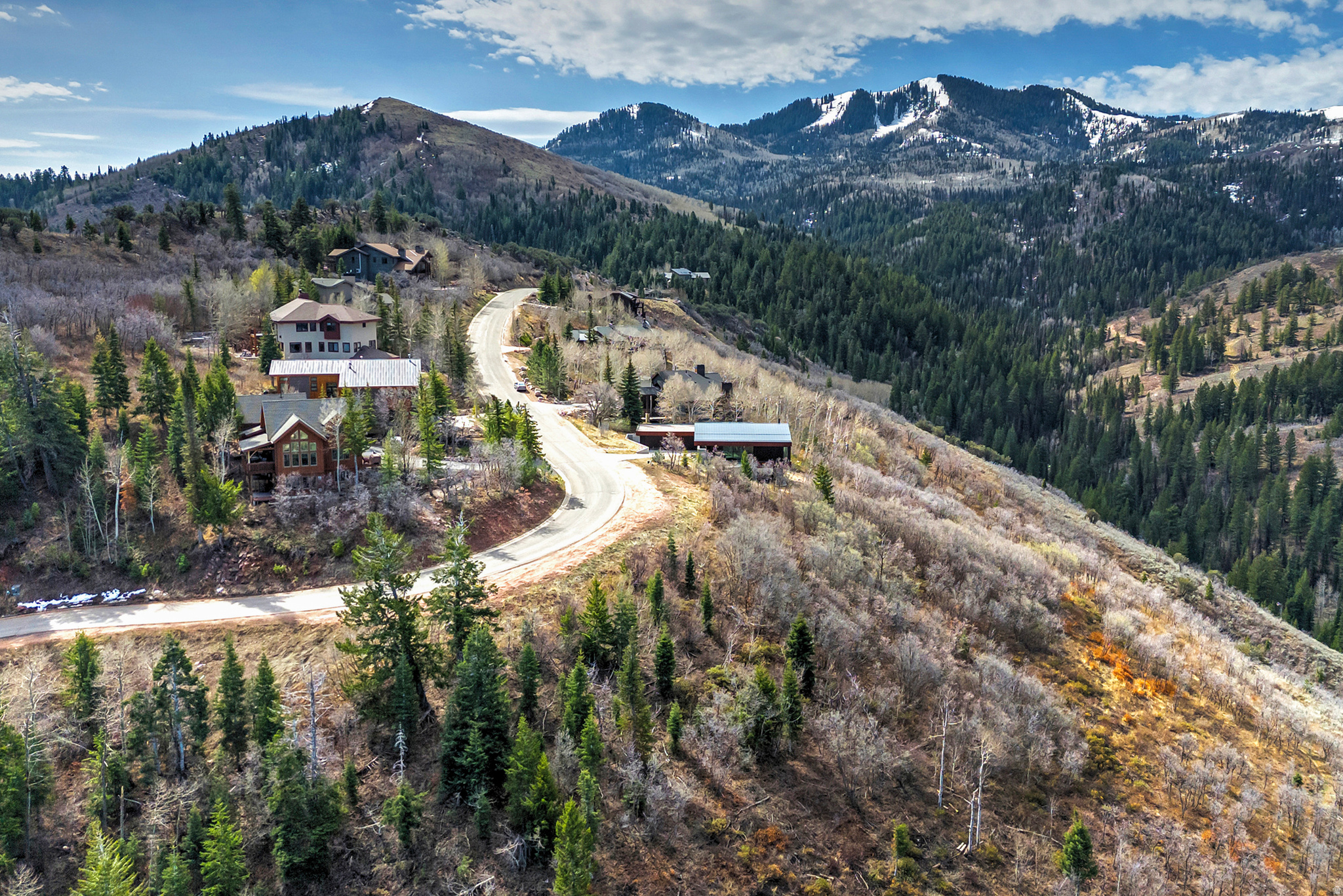 PINERIDGE SUBDIVISION - Land
