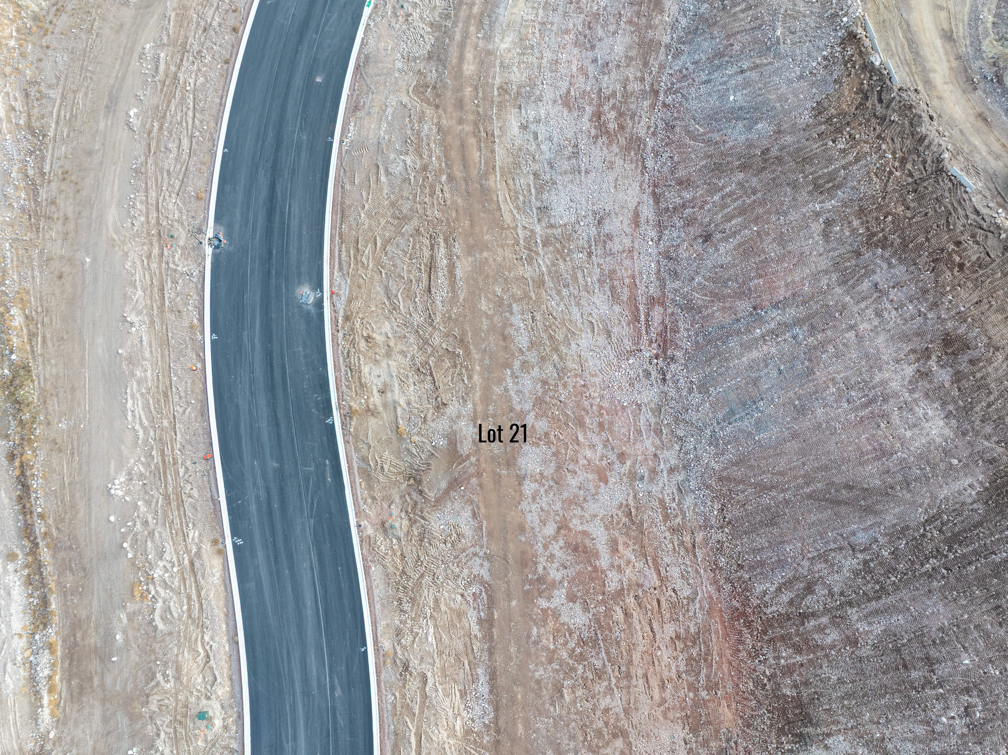 SOUTH HILLS - Land