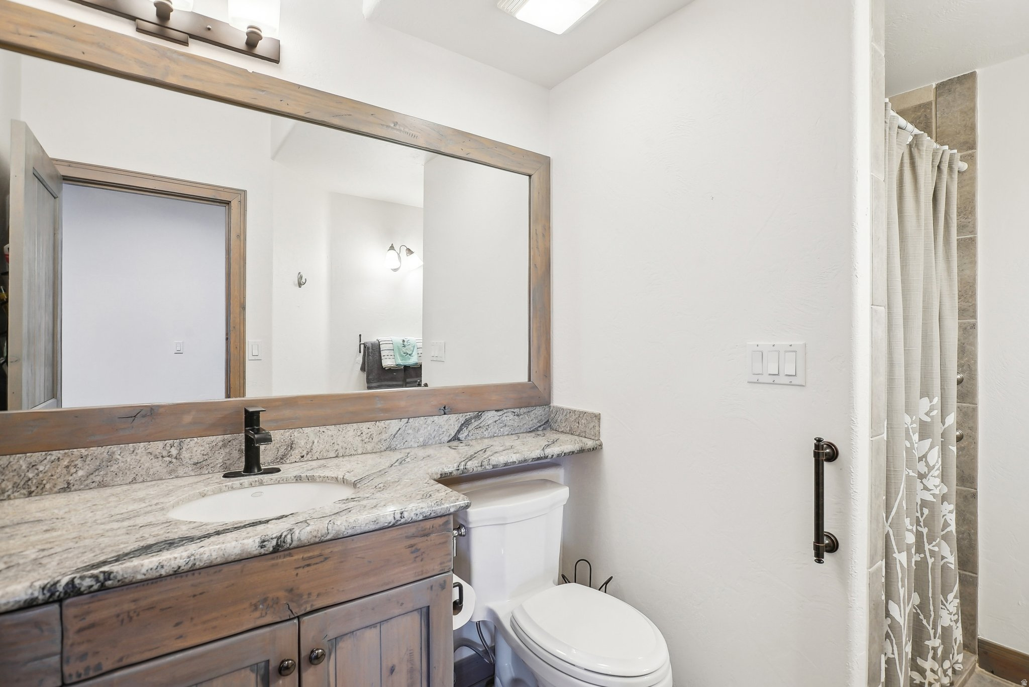 PINERIDGE SUBDIVISION - Residential