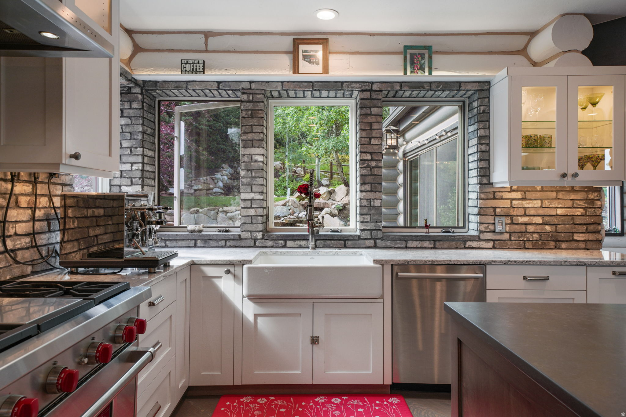 PINERIDGE SUBDIVISION - Residential