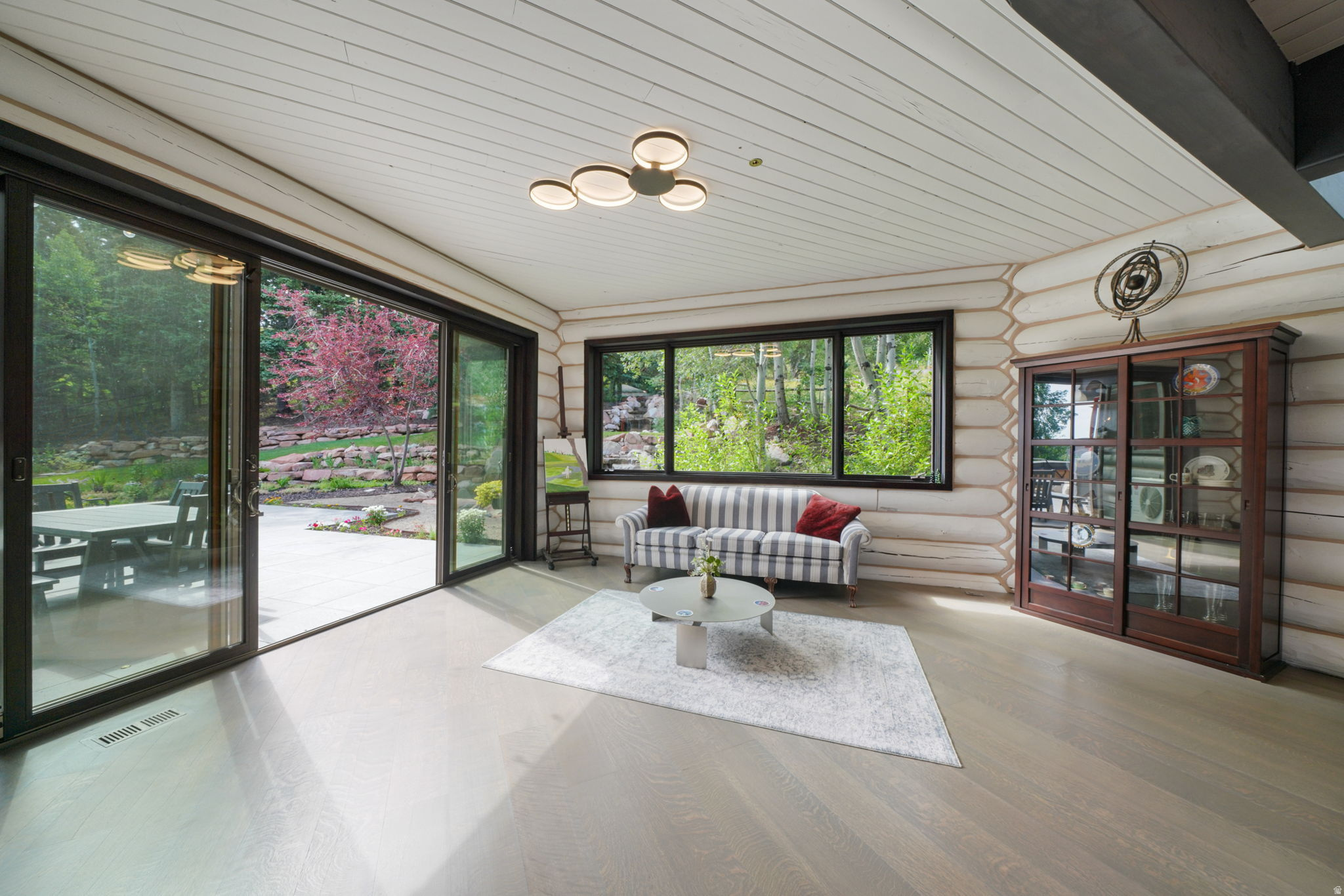 PINERIDGE SUBDIVISION - Residential