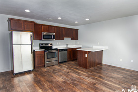 EDGEWATER AT GENEVA - Residential