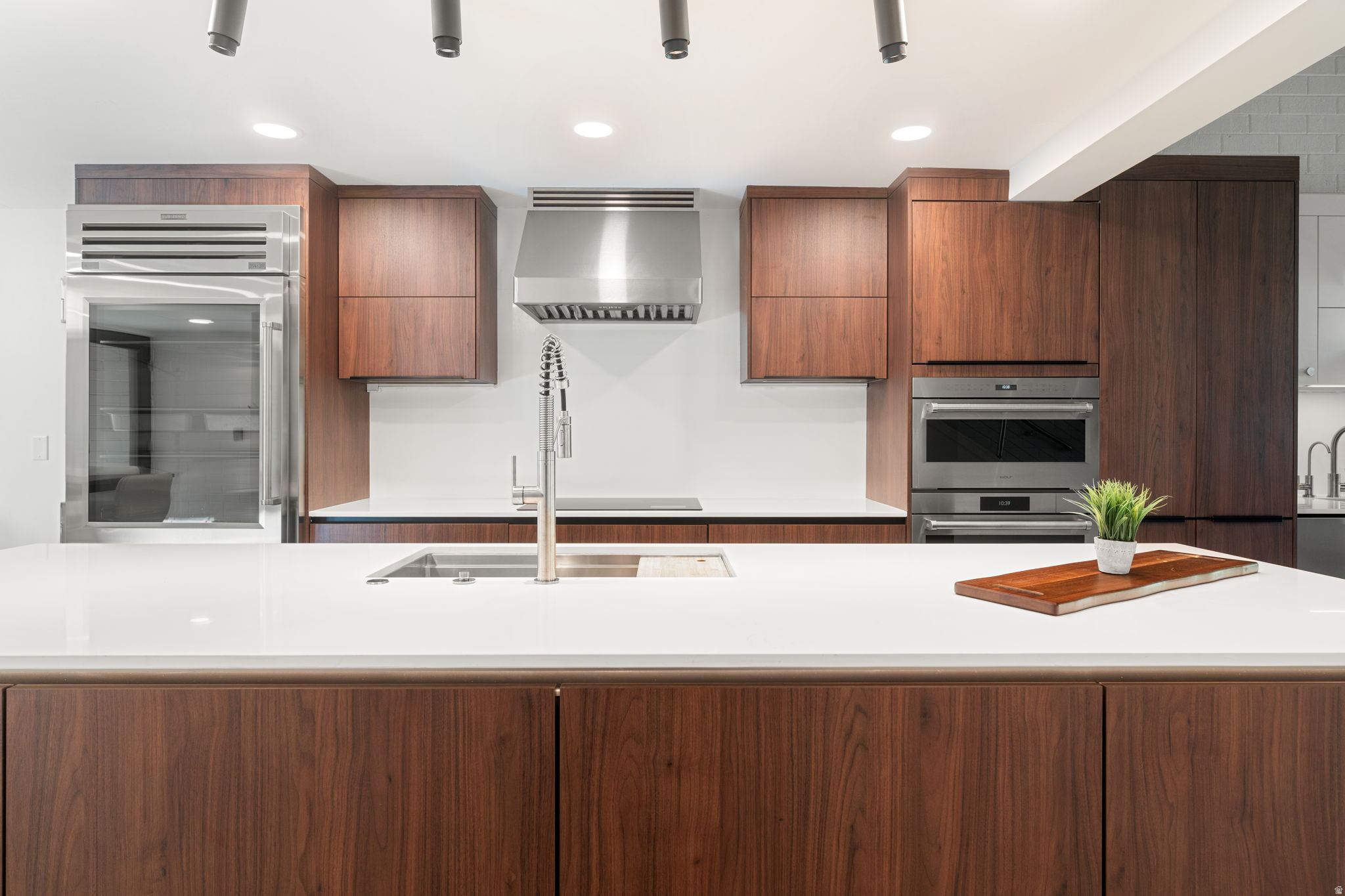 PARK AVE CONDOS - Residential
