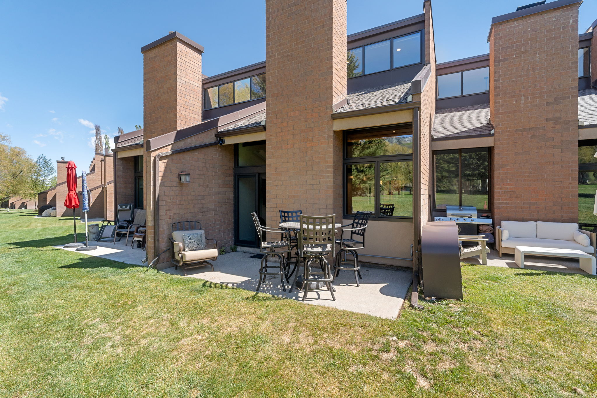 PARK AVE CONDOS - Residential