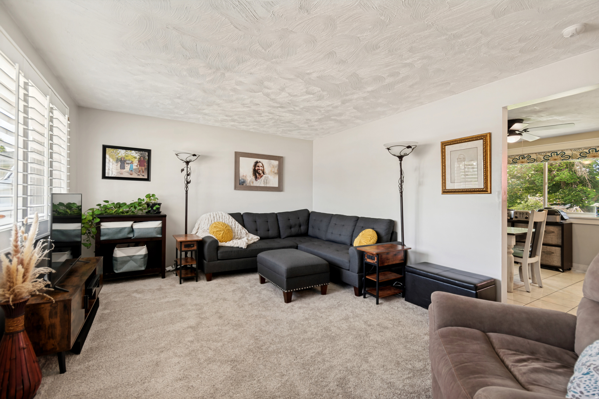 CAMELOT - Residential