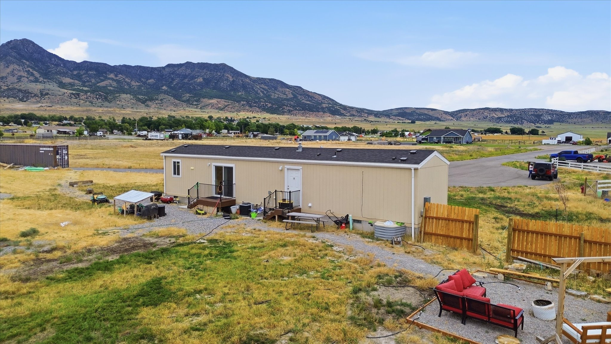 PLYMOUTH ACRES - Residential