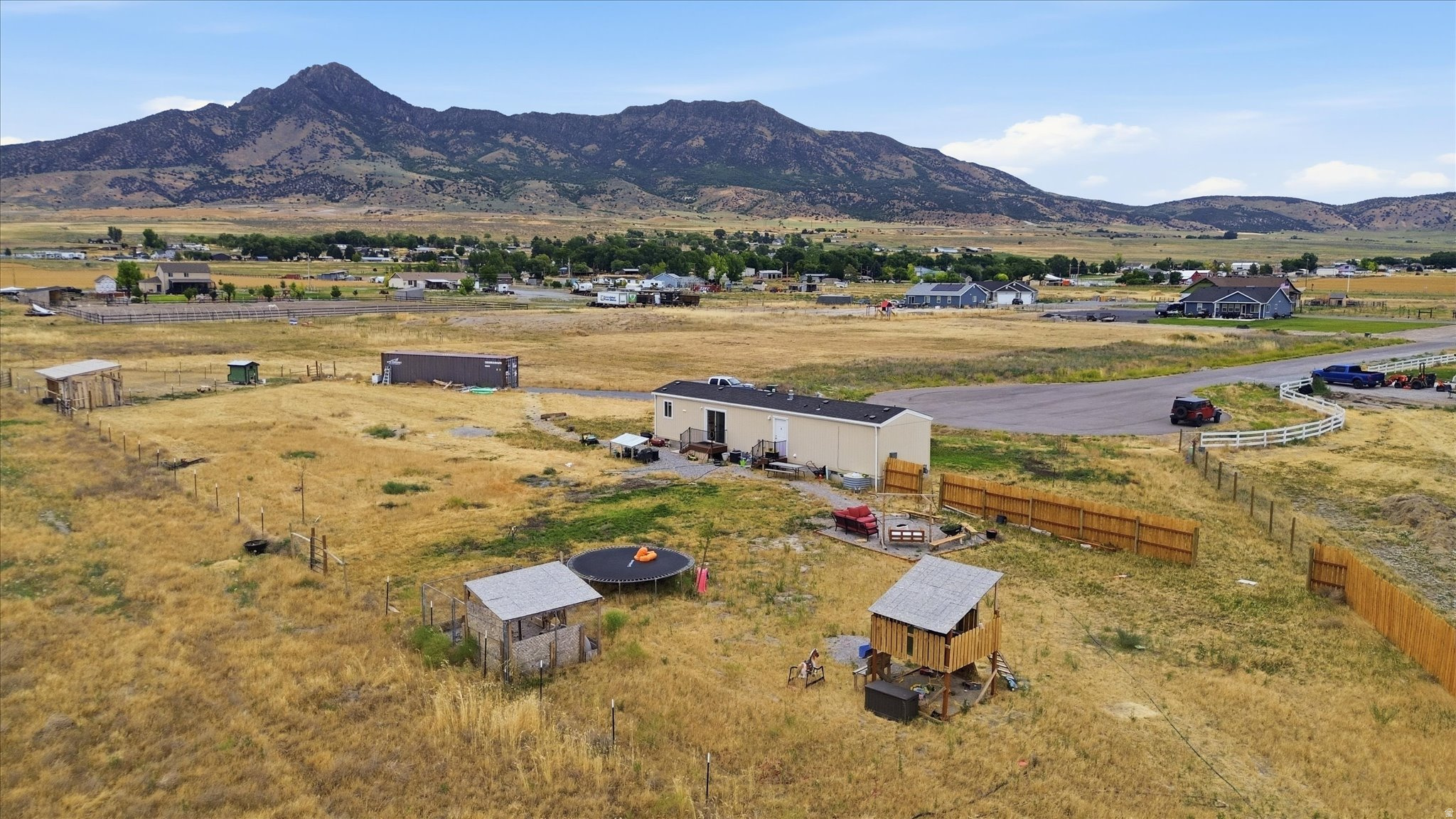 PLYMOUTH ACRES - Residential