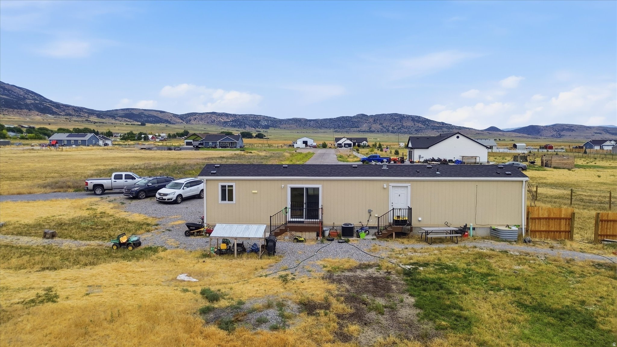 PLYMOUTH ACRES - Residential