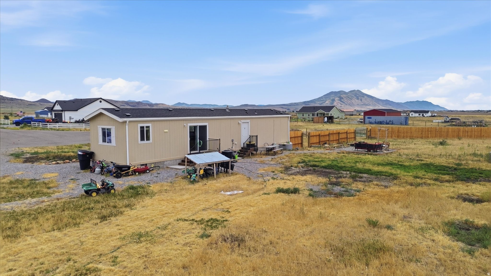 PLYMOUTH ACRES - Residential