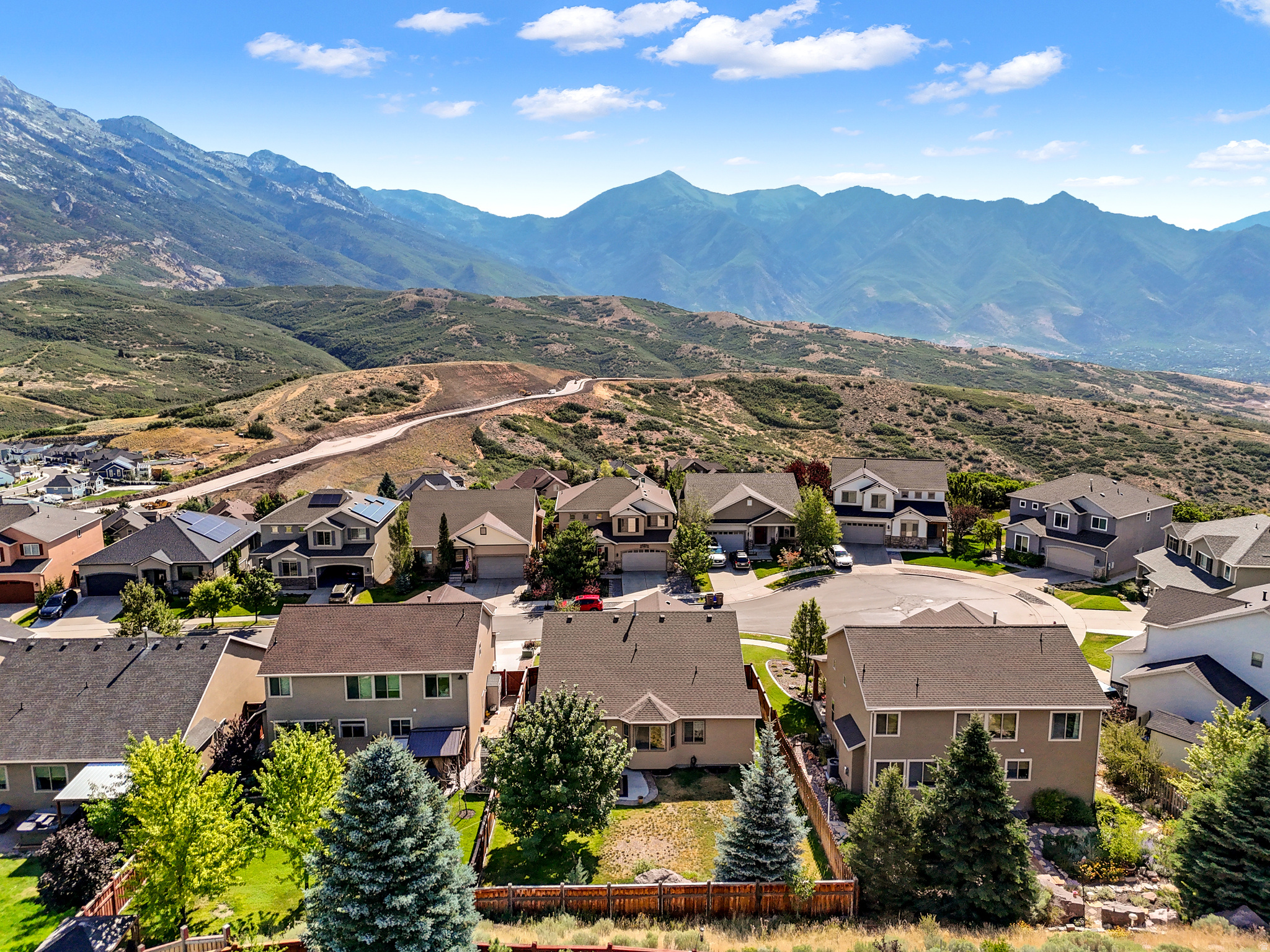 EAGLE CREST/SUNCREST - Residential