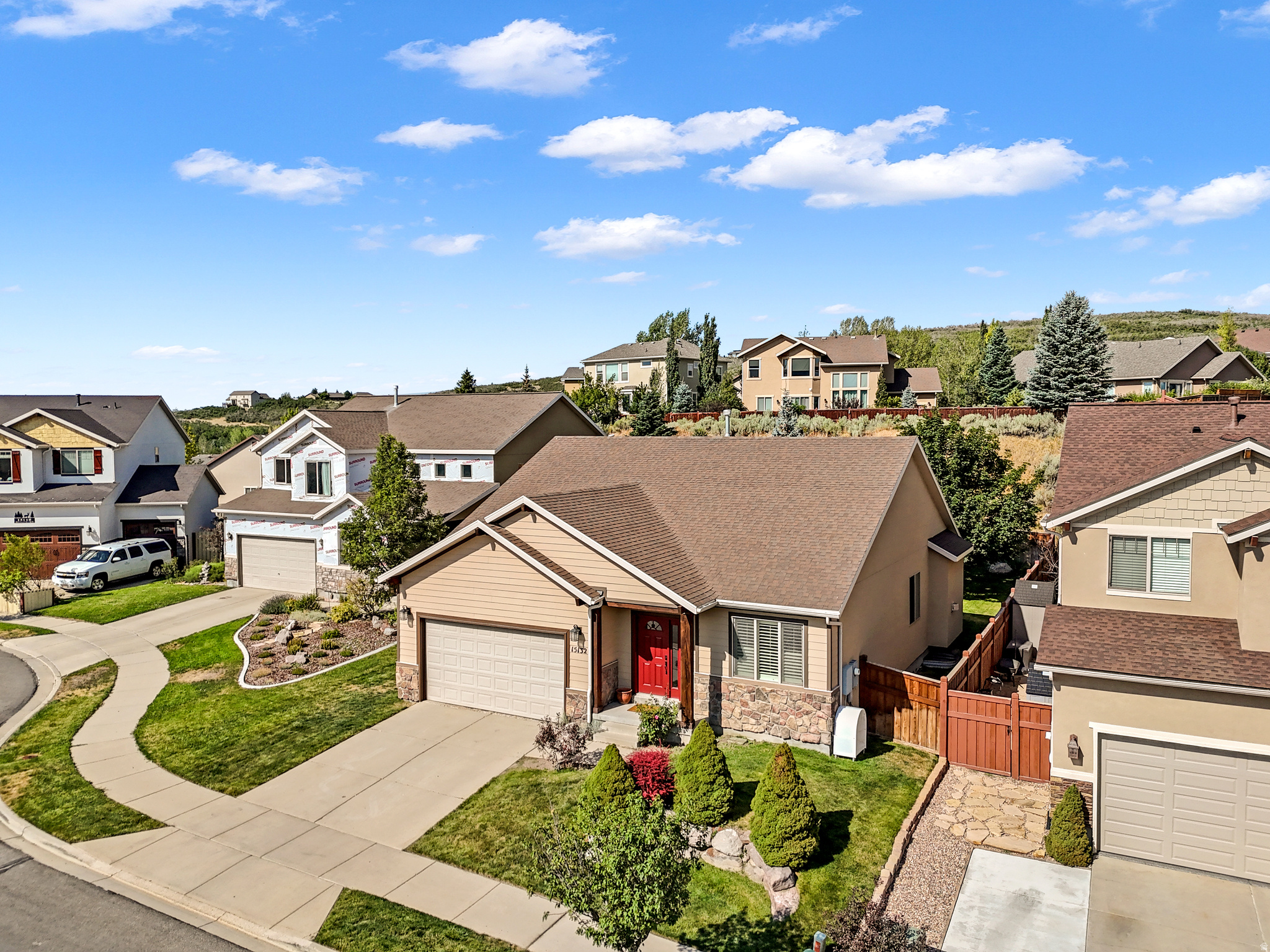 EAGLE CREST/SUNCREST - Residential