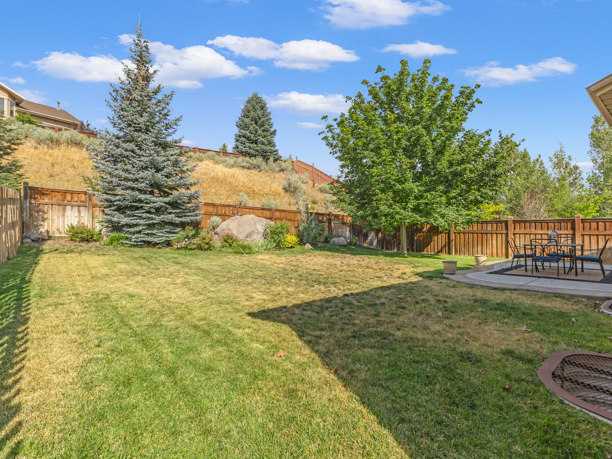 EAGLE CREST/SUNCREST - Residential