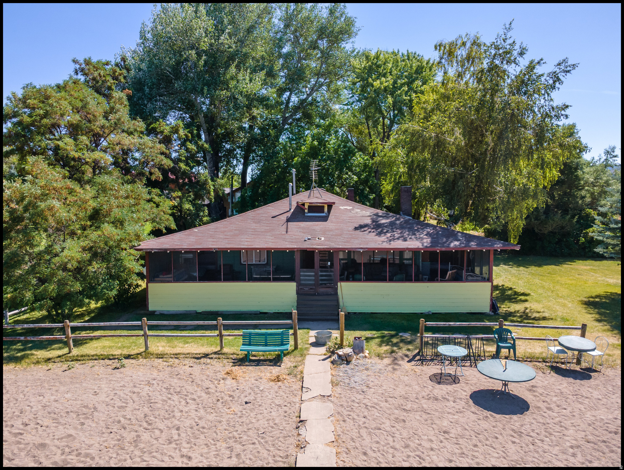 LAZY D RANCH - Residential