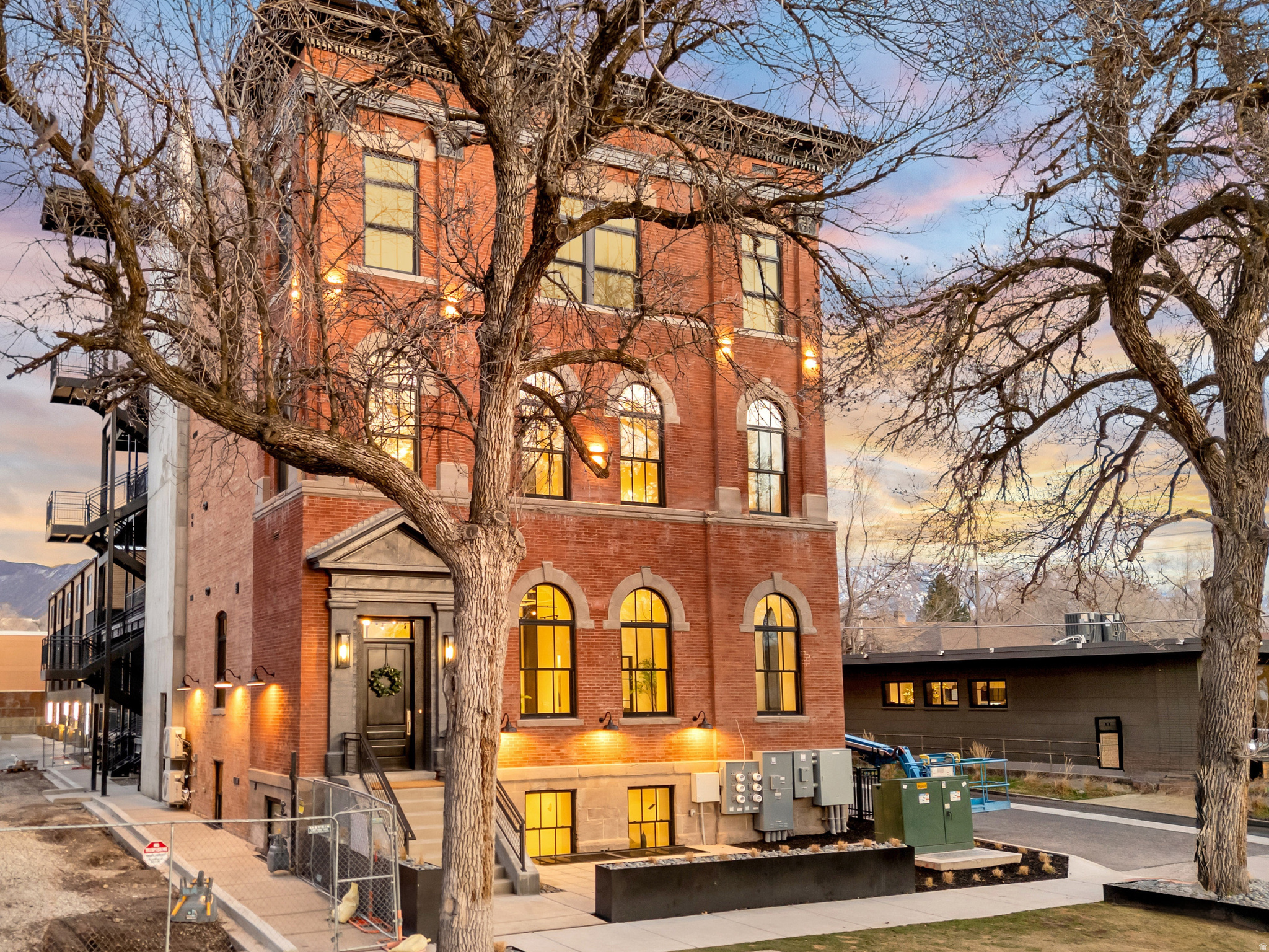 TELEGRAPH EXCHANGE - Residential