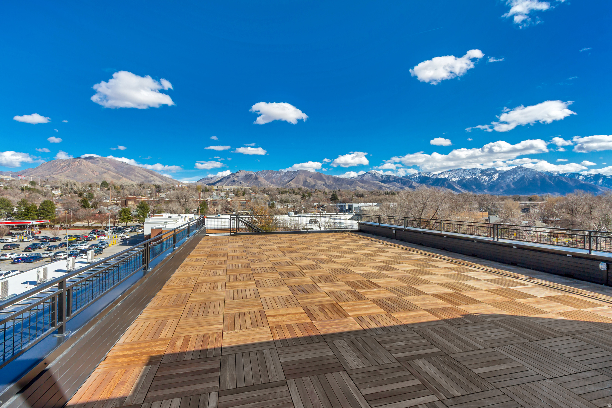 TELEGRAPH EXCHANGE - Residential