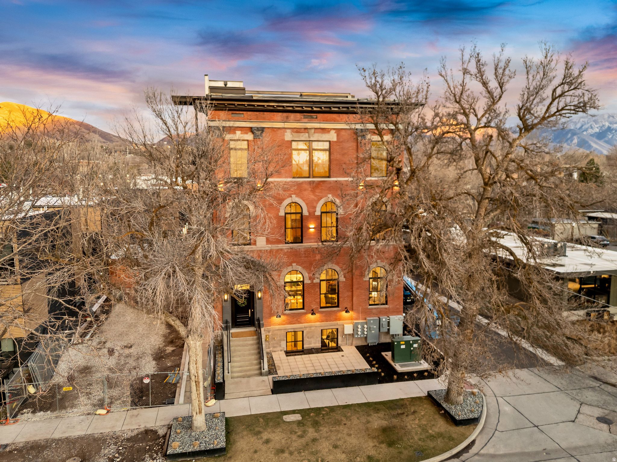TELEGRAPH EXCHANGE - Residential