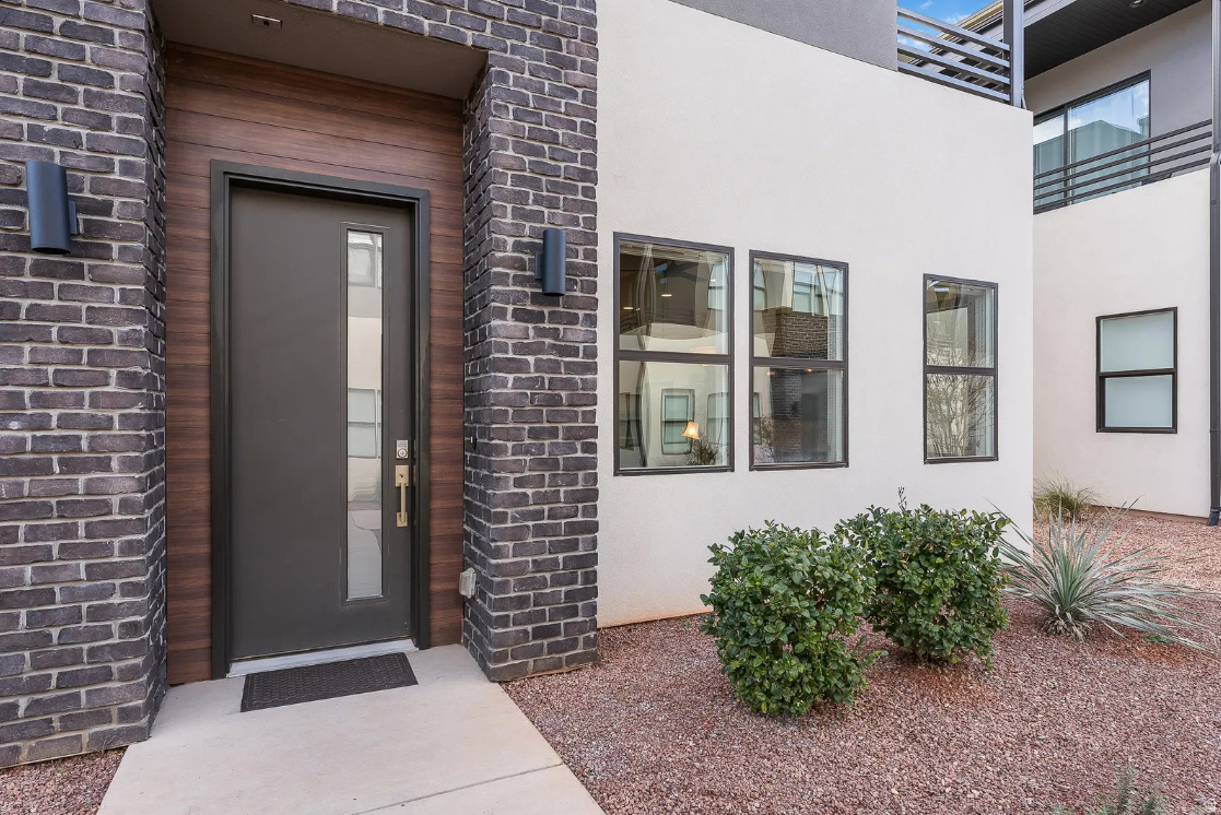 BLOOMINGTON VACATION VILLAS PH 1 - Residential
