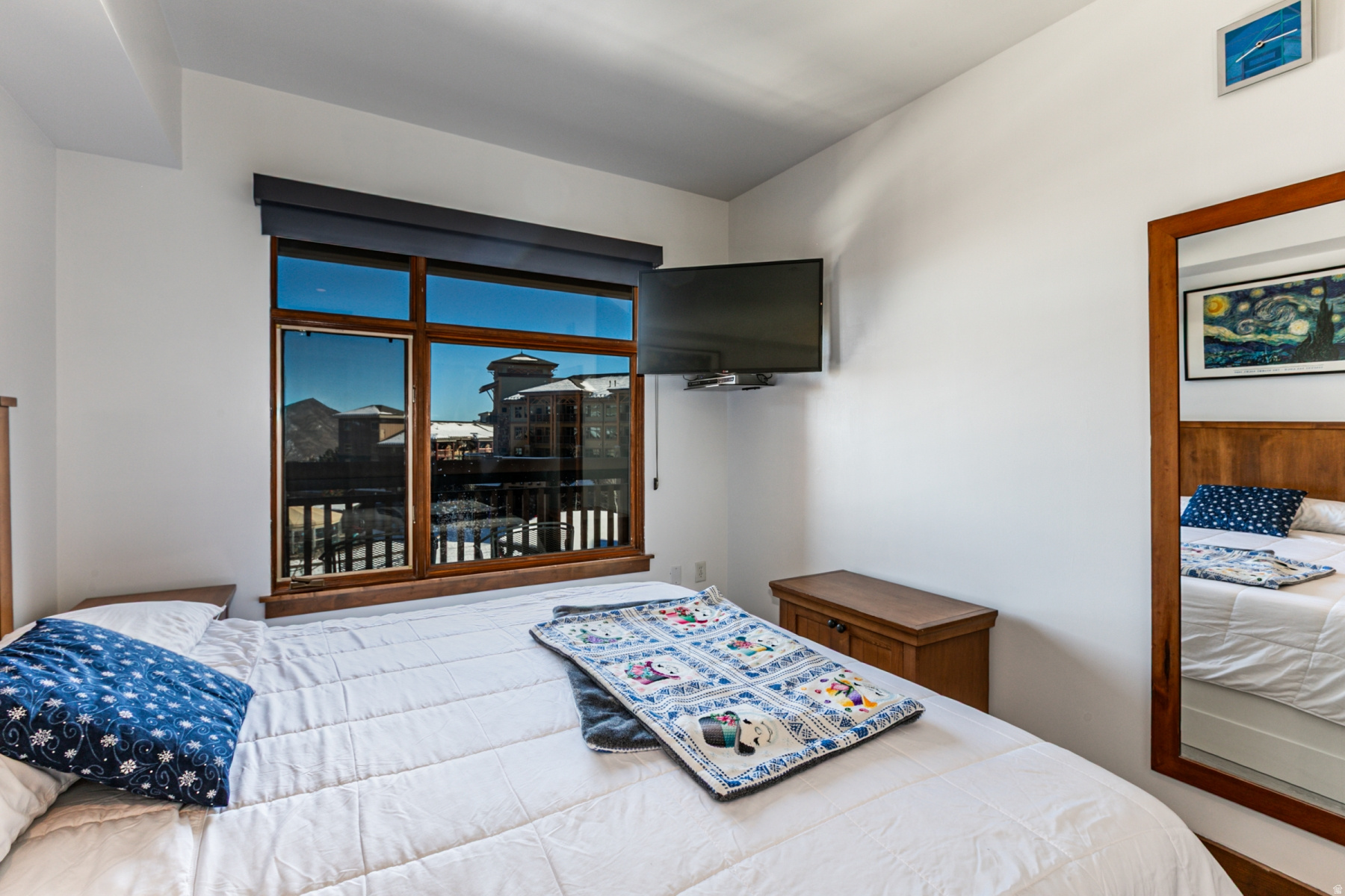 SUNDIAL LODGE - Residential