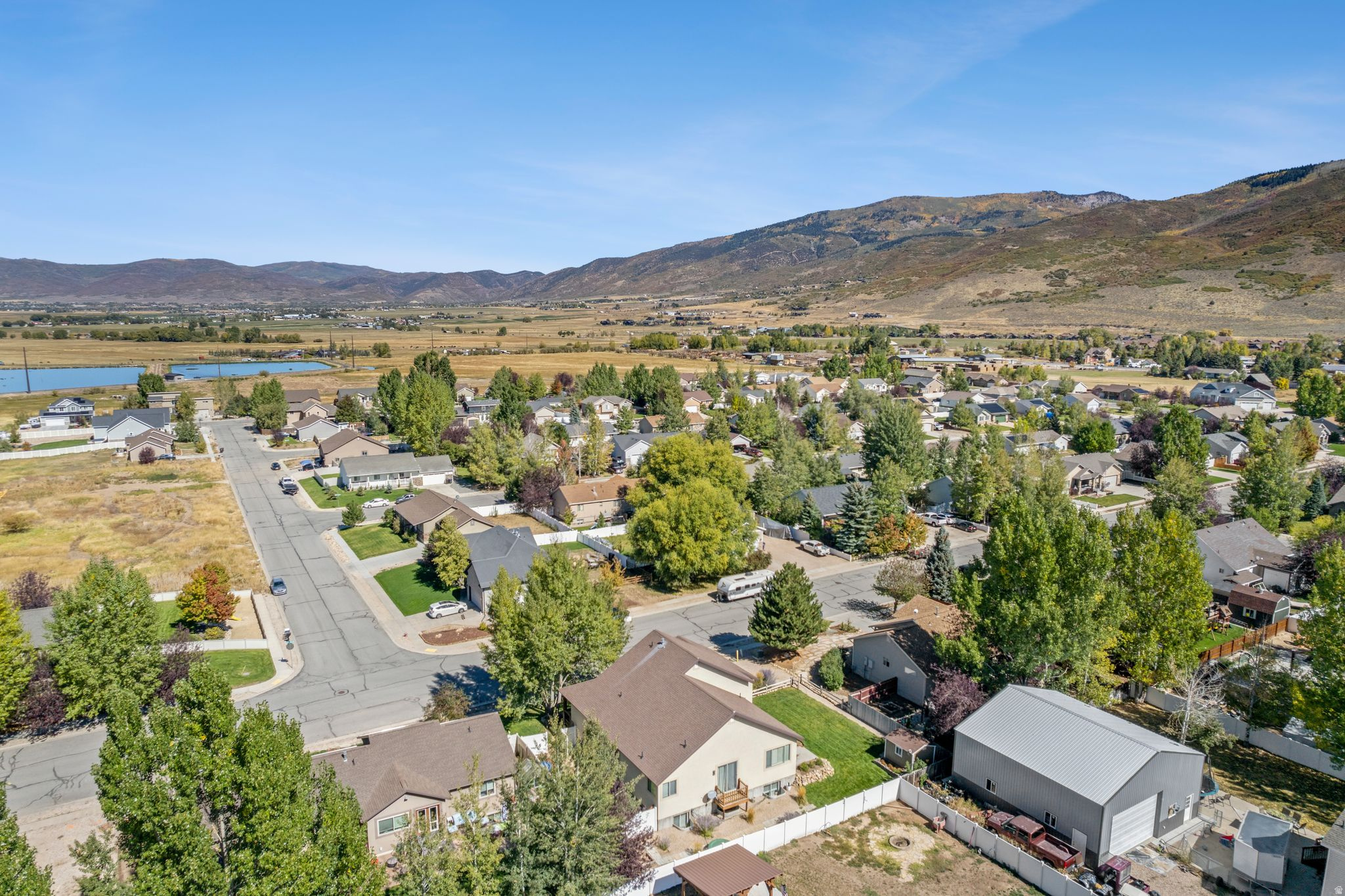 GRASSY CREEK - Residential