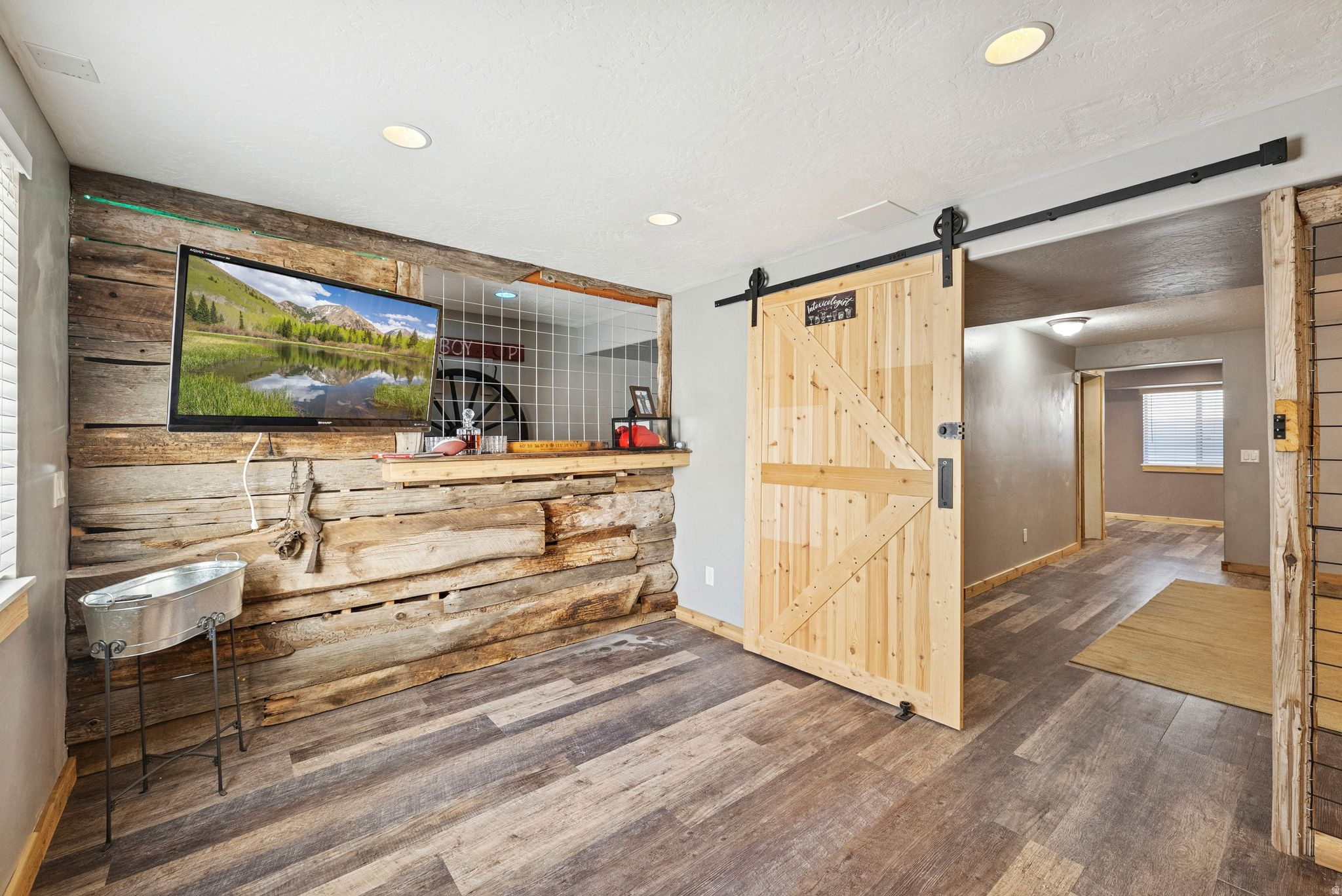 GRASSY CREEK - Residential