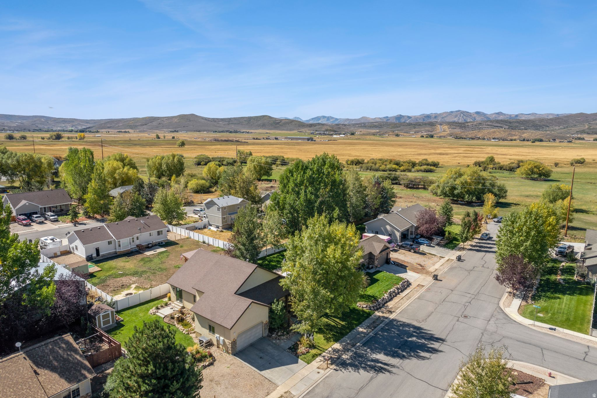 GRASSY CREEK - Residential