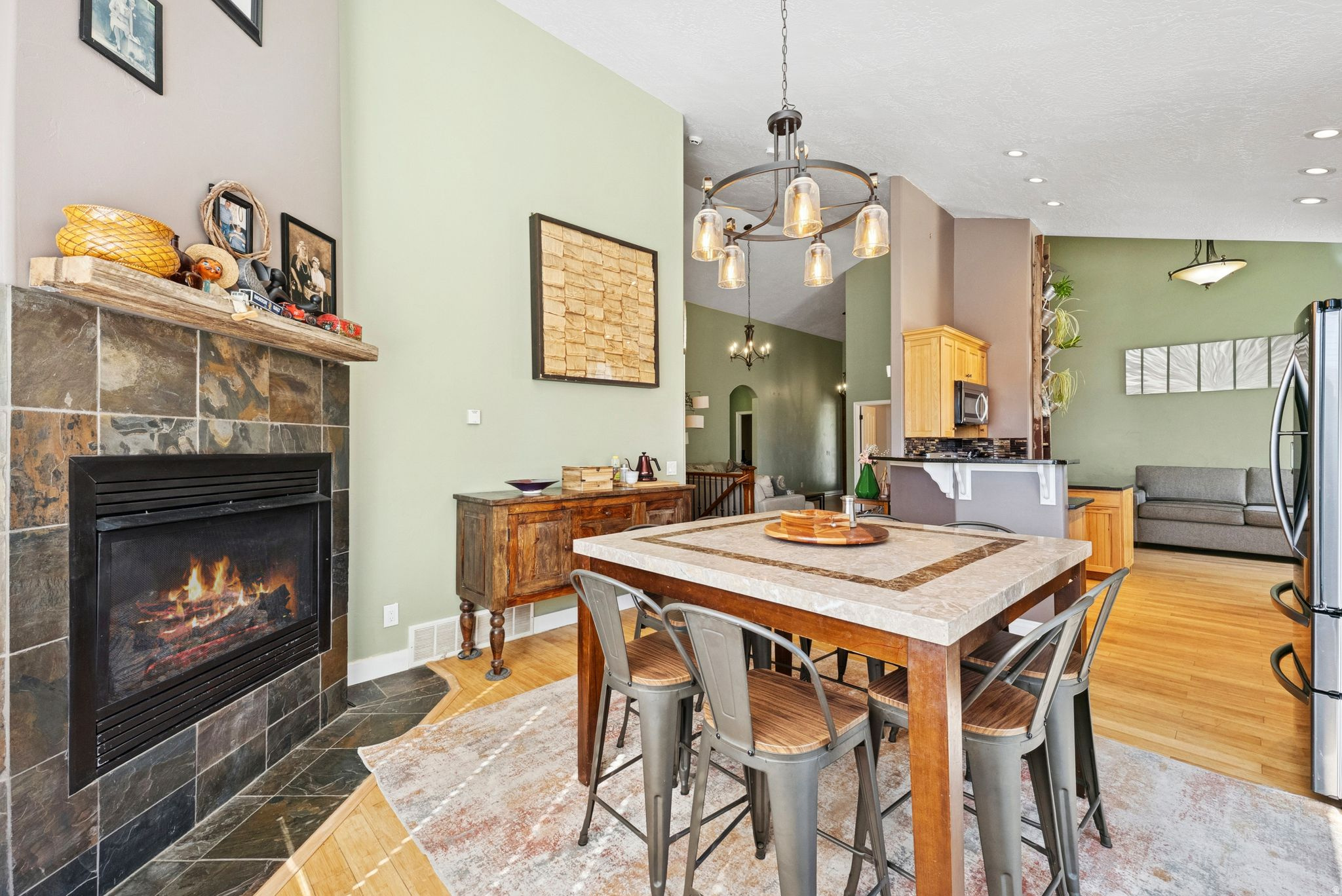 GRASSY CREEK - Residential
