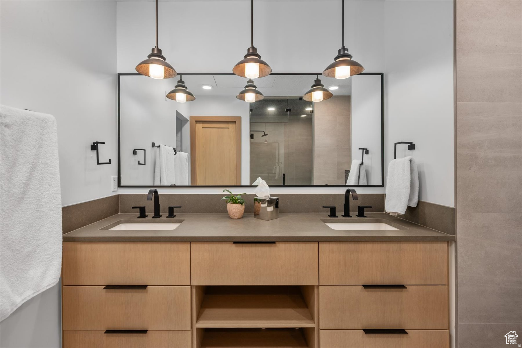KINGS CROWN CONDOMINIUMS - Residential