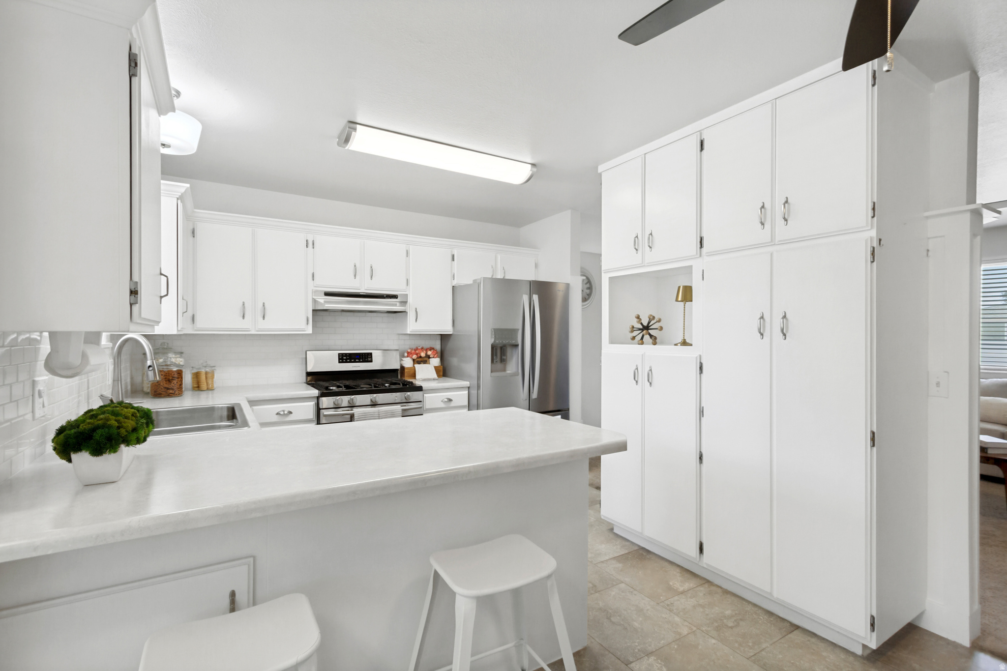 HERITAGE VILLAGE - Residential