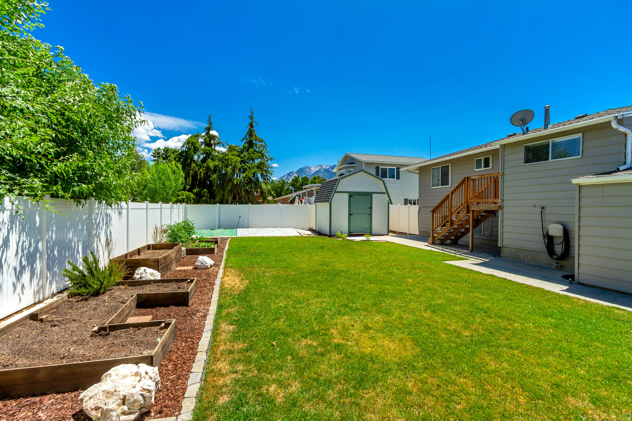 HERITAGE VILLAGE - Residential