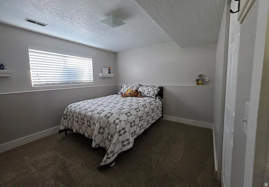 HERITAGE VILLAGE - Residential