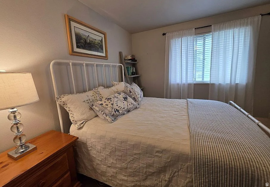 HERITAGE VILLAGE - Residential