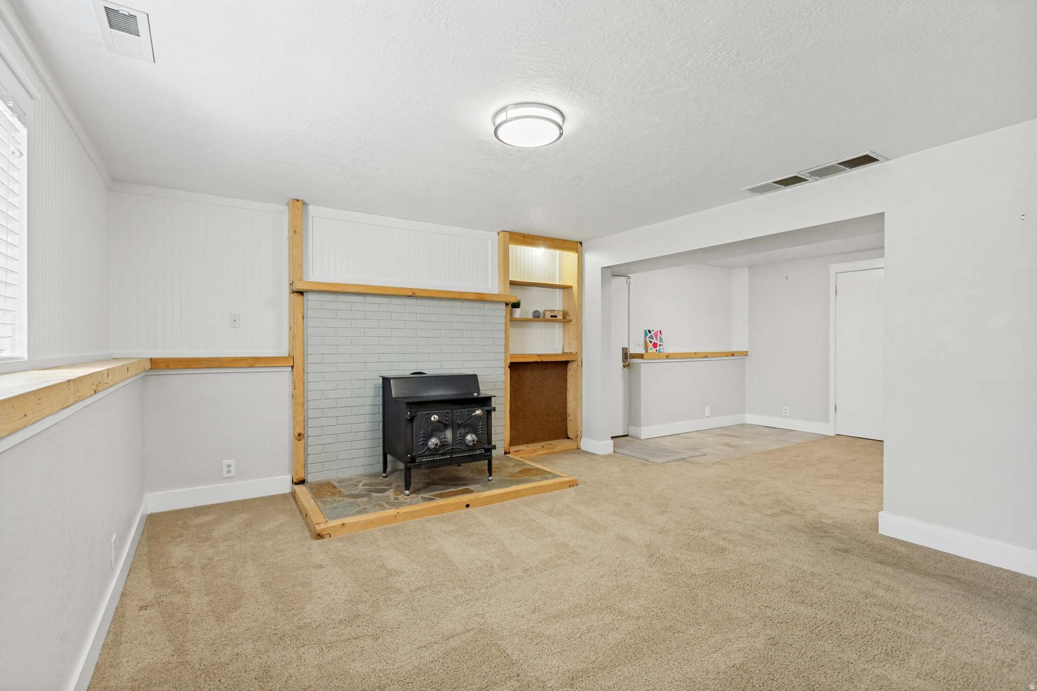 HERITAGE VILLAGE - Residential