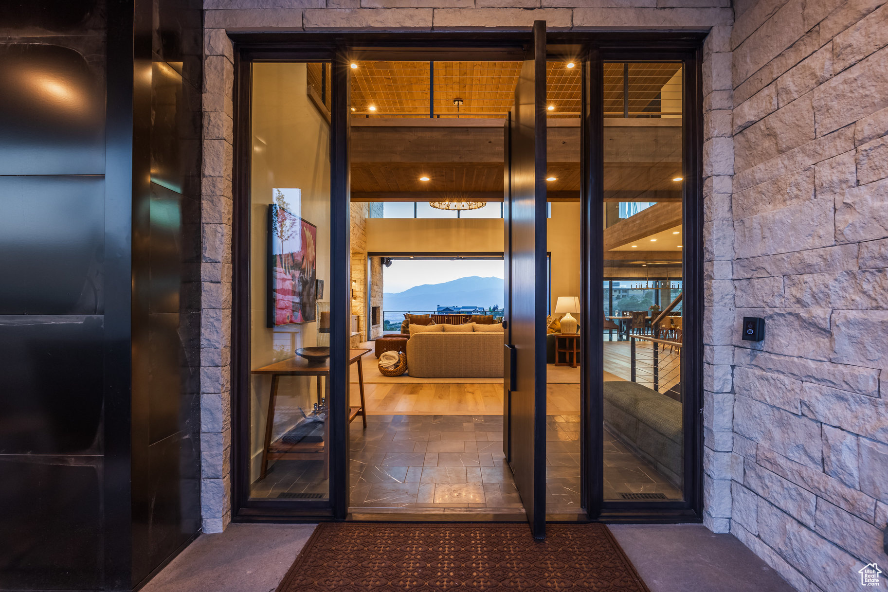 RED LEDGES - Residential