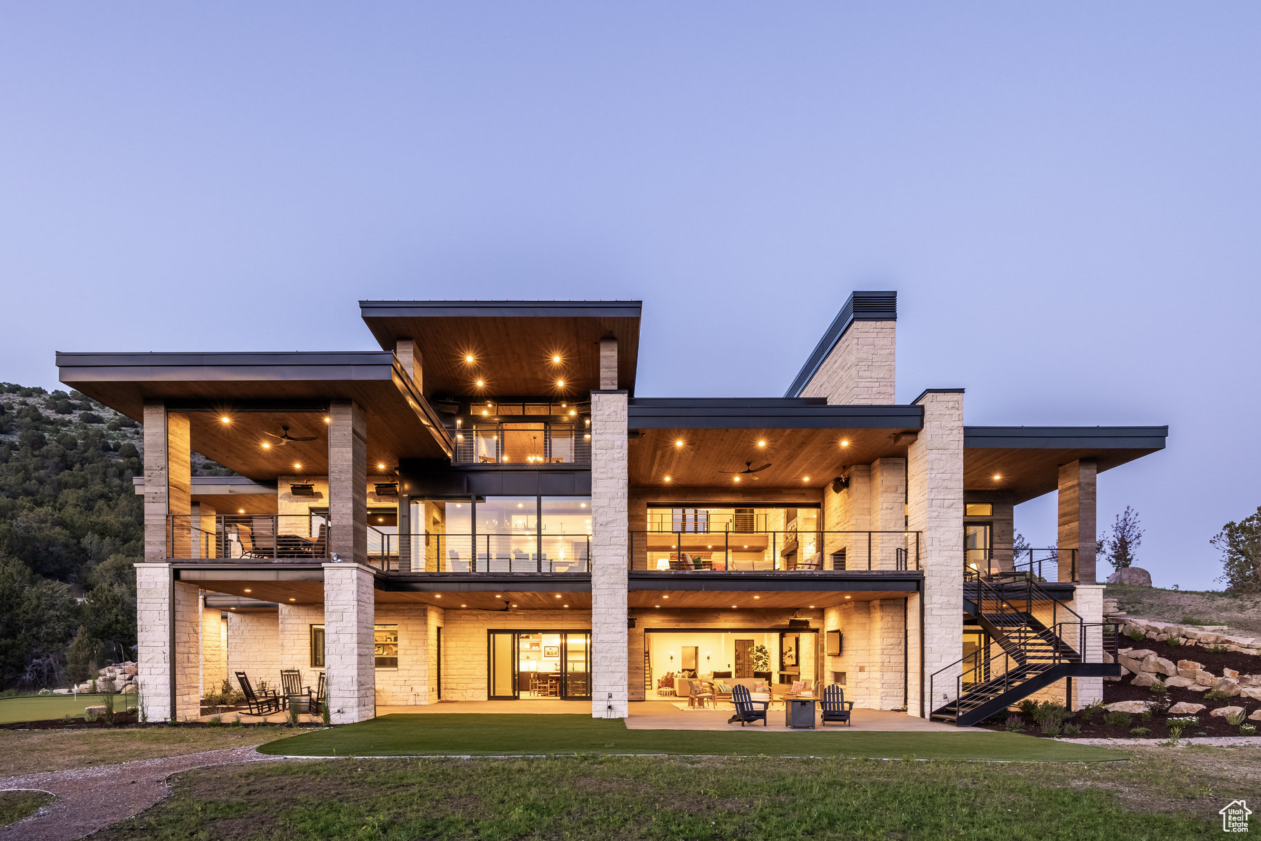 RED LEDGES - Residential