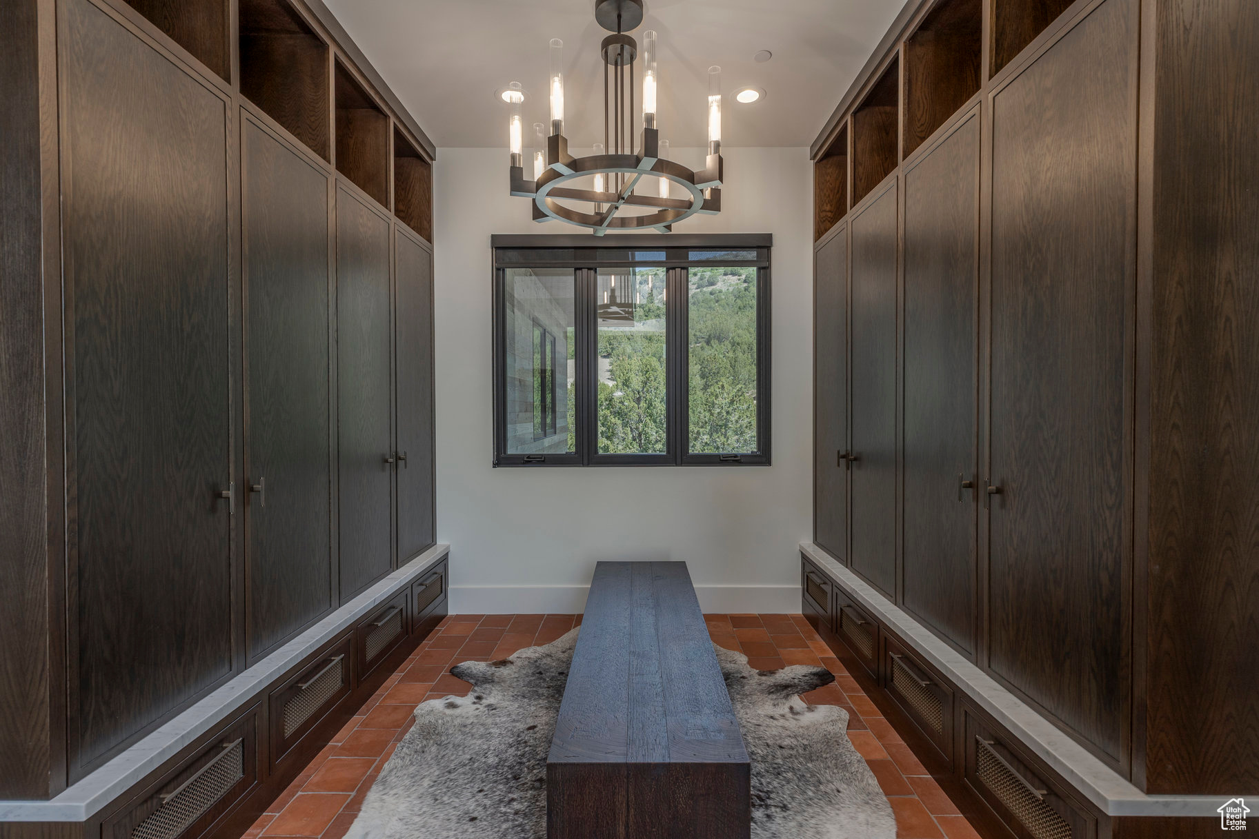 RED LEDGES - Residential