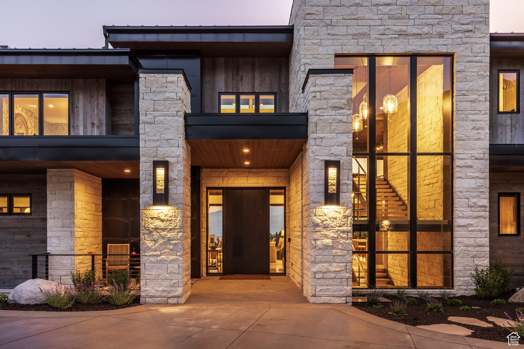 RED LEDGES - Residential