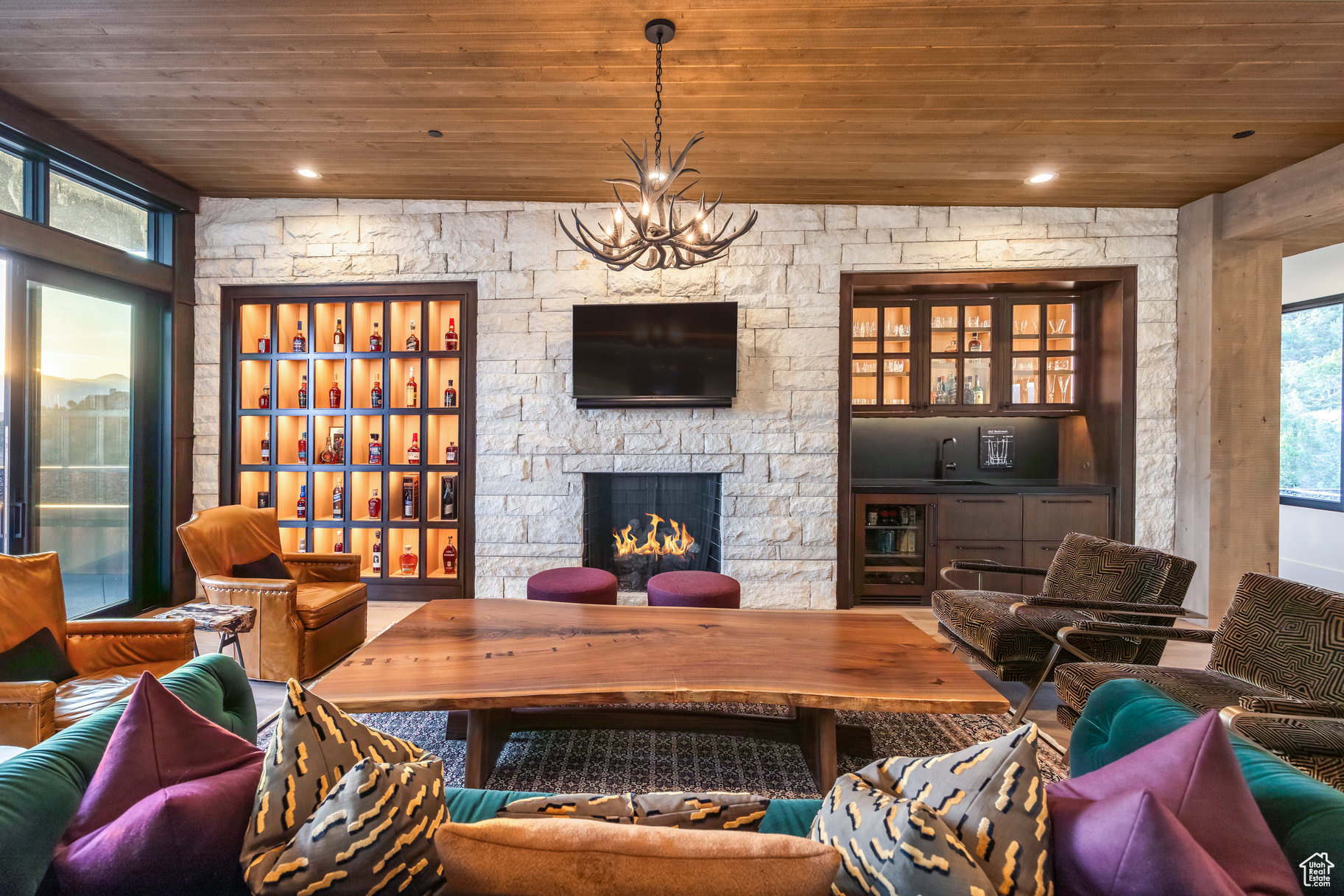 RED LEDGES - Residential