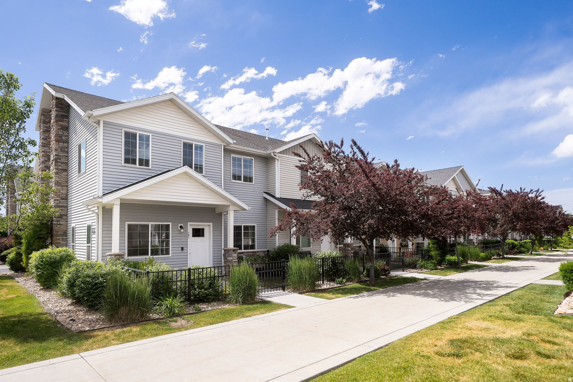 BRIDGERLAND MEADOWS - Residential
