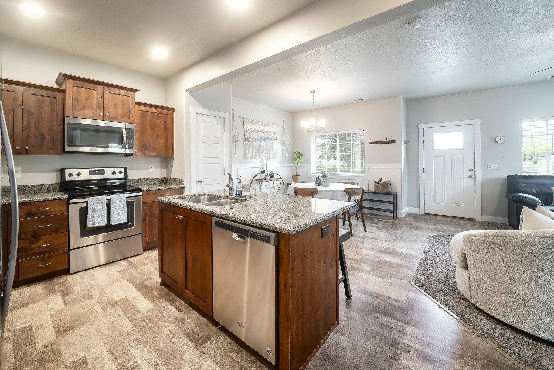 BRIDGERLAND MEADOWS - Residential