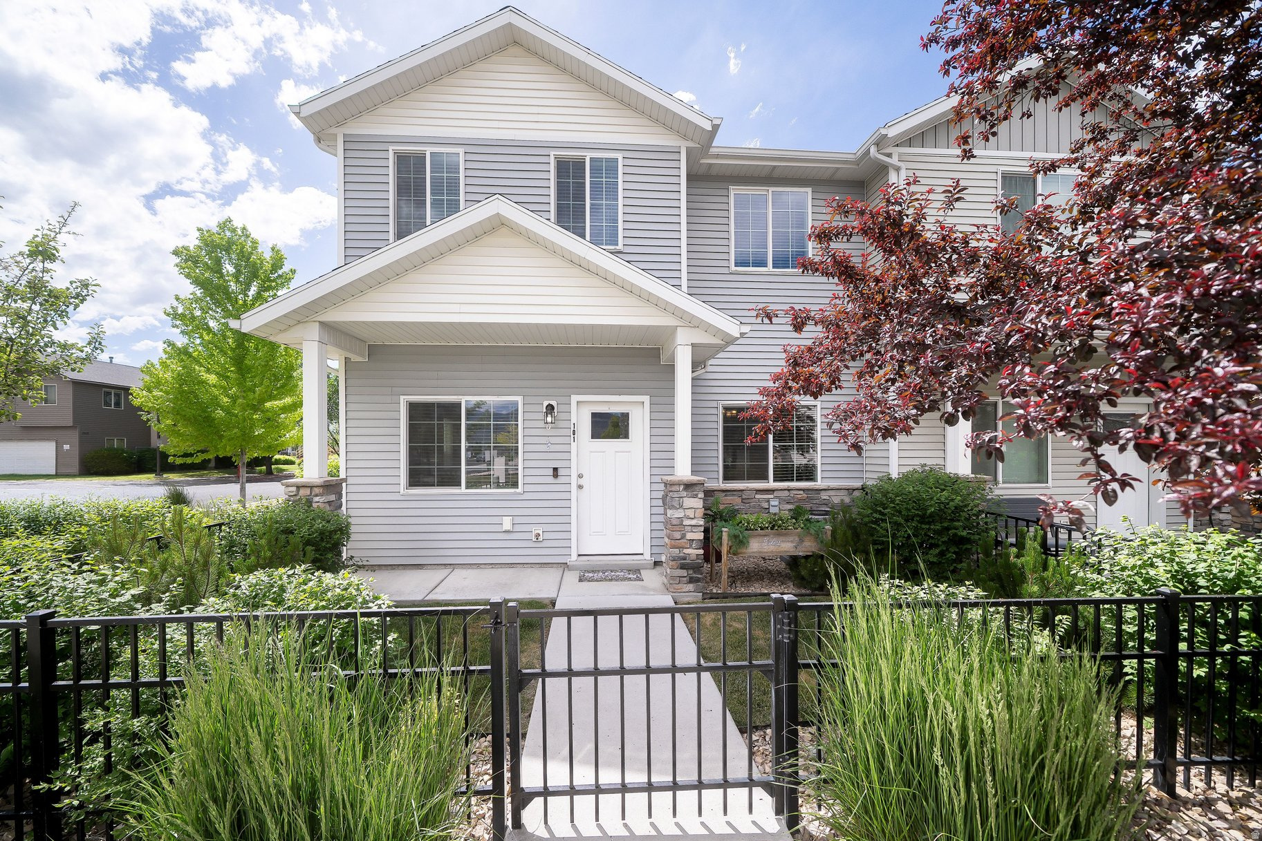 BRIDGERLAND MEADOWS - Residential