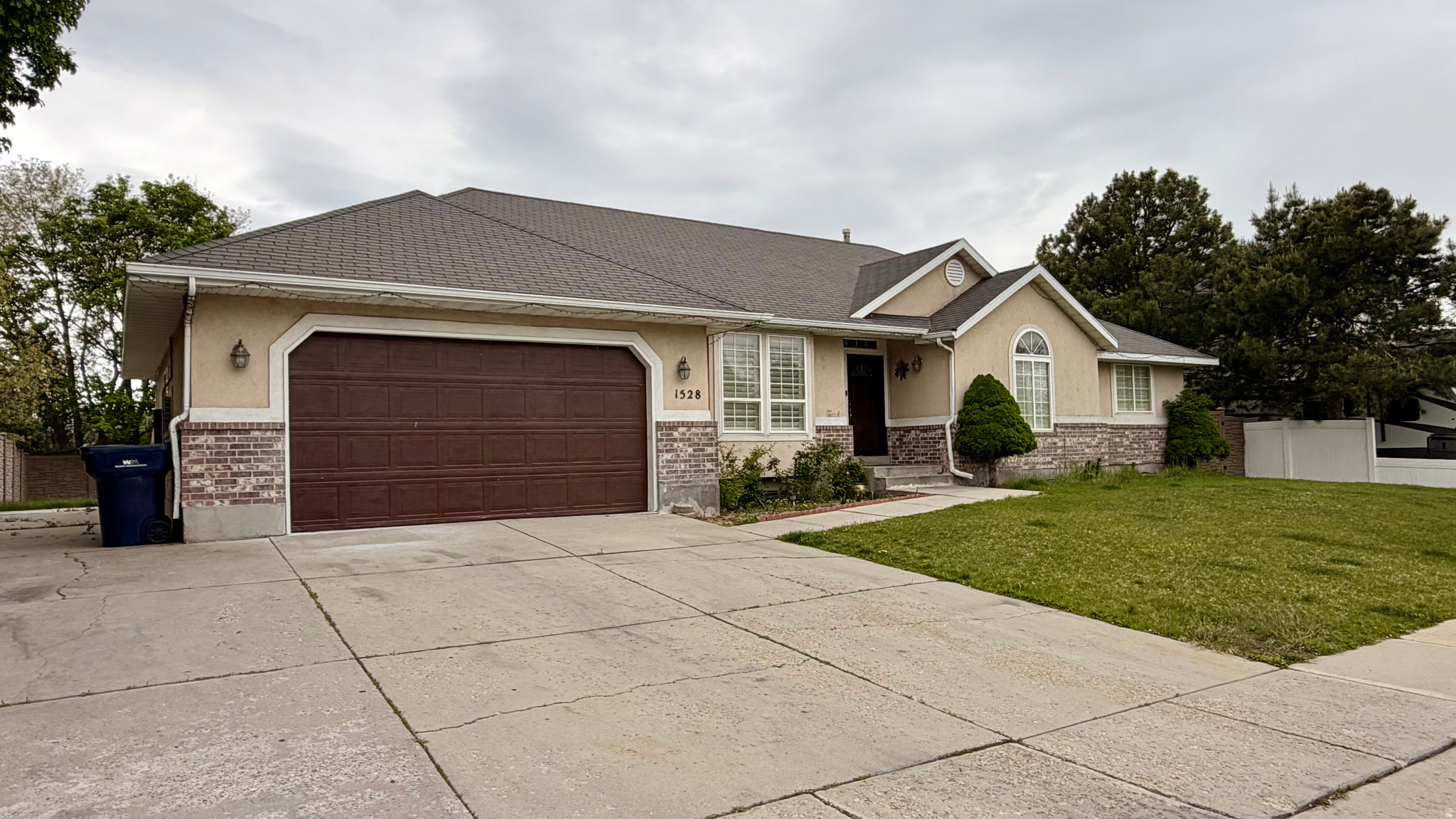 PRICE REDUCTION***Beautiful Rambler, in nice, central Sandy location, 6 Bedrooms, 3 Bathrooms, 3 car Garages, 2 Kitchen, plantation shutters,40" wide hallways, . Great Location, Near everything and just minutes from world-class ski resorts, hiking and biking trails, and major conveniences Outside you will enjoy a newer (premium) in-ground trampoline, Lifetime SimTech fence, and close proximity to the county library, city pool, park, and tennis courts Square footage figures are provided as a courtesy estimate only and were obtained from county records Buyer is advised to obtain an independent measurement. Seller is motivated please bring all offers.