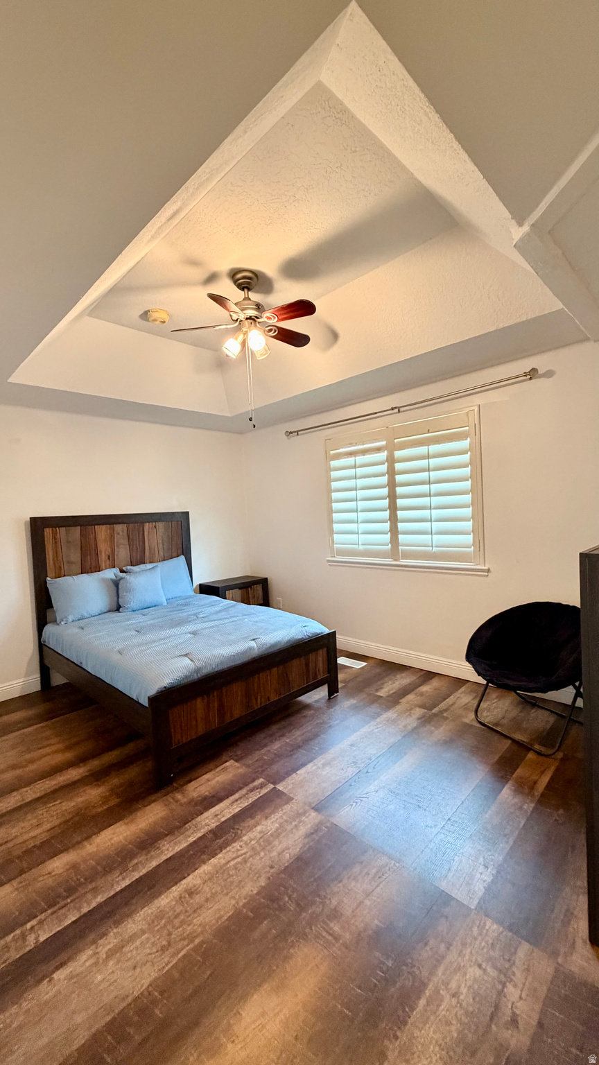 WHITE CITY - Residential