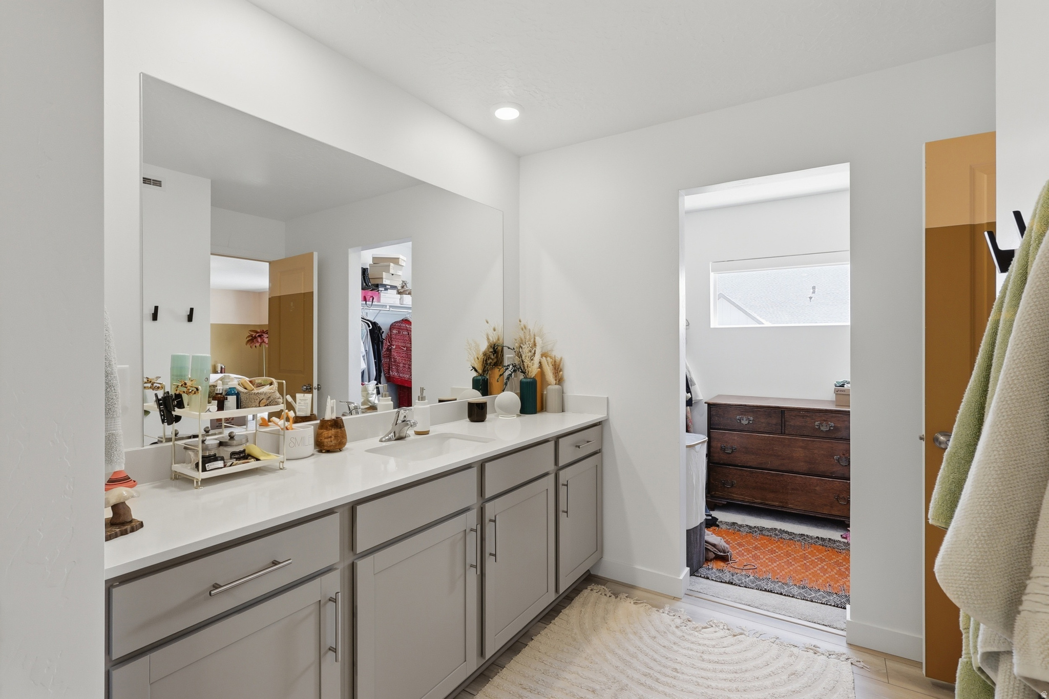 THE VALLEY AT WILDFL - Residential Lease